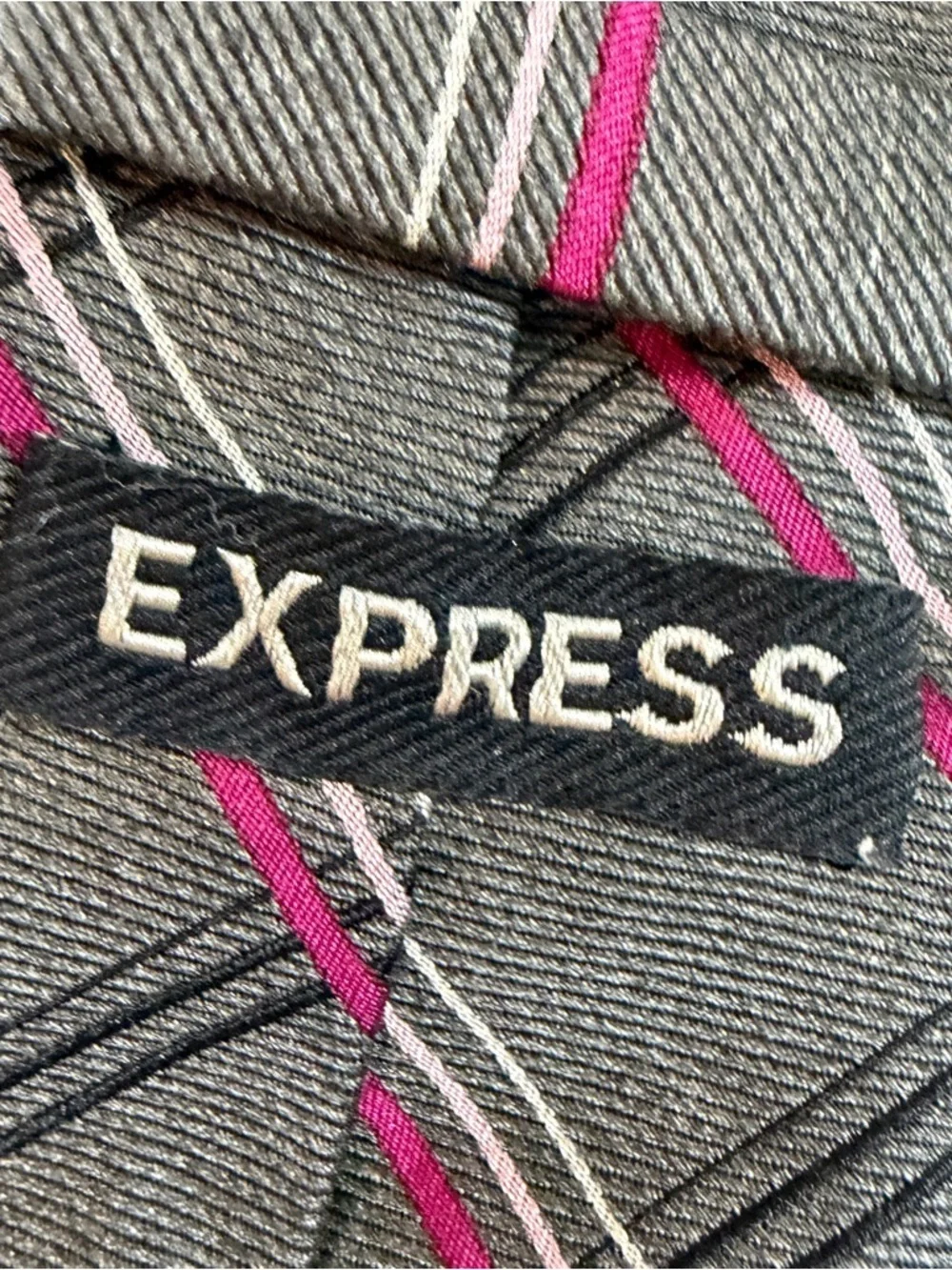 Express sleek plaid